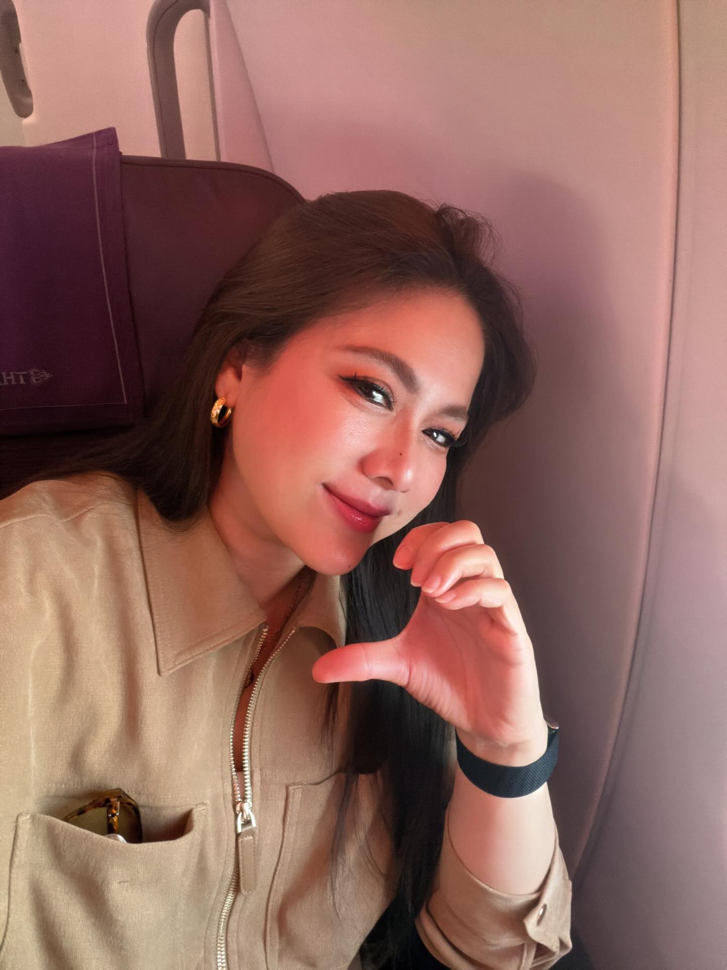 ติ๊ก - กัญญารัตน์ จิรรัชชกิจ