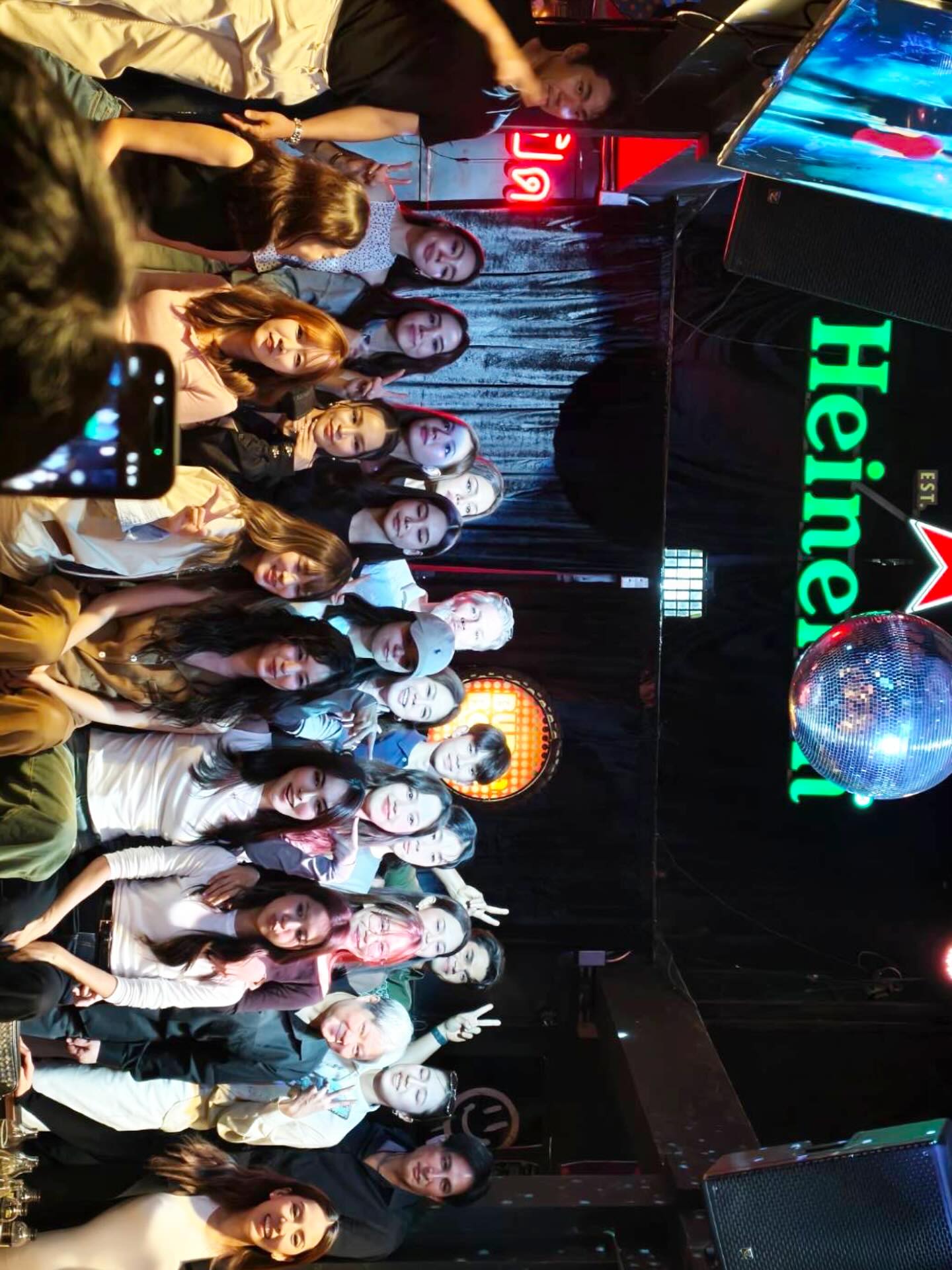 ติ๊ก - กัญญารัตน์ จิรรัชชกิจ