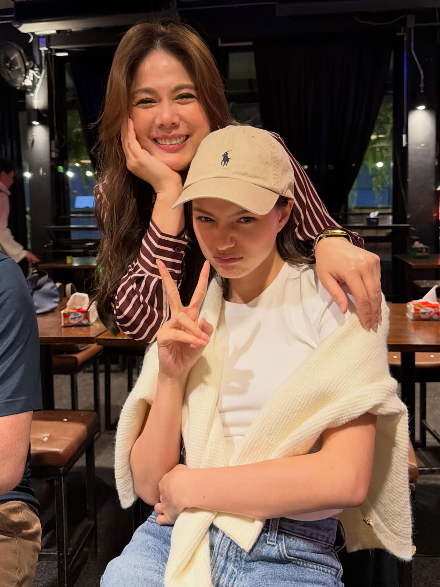 ติ๊ก - กัญญารัตน์ จิรรัชชกิจ