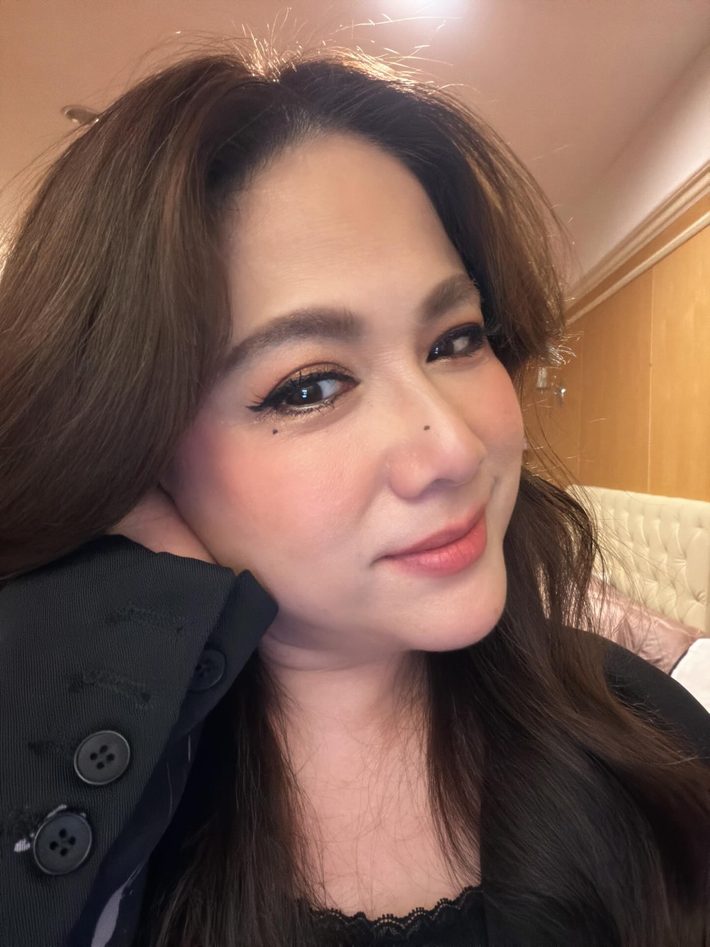 ติ๊ก - กัญญารัตน์ จิรรัชชกิจ