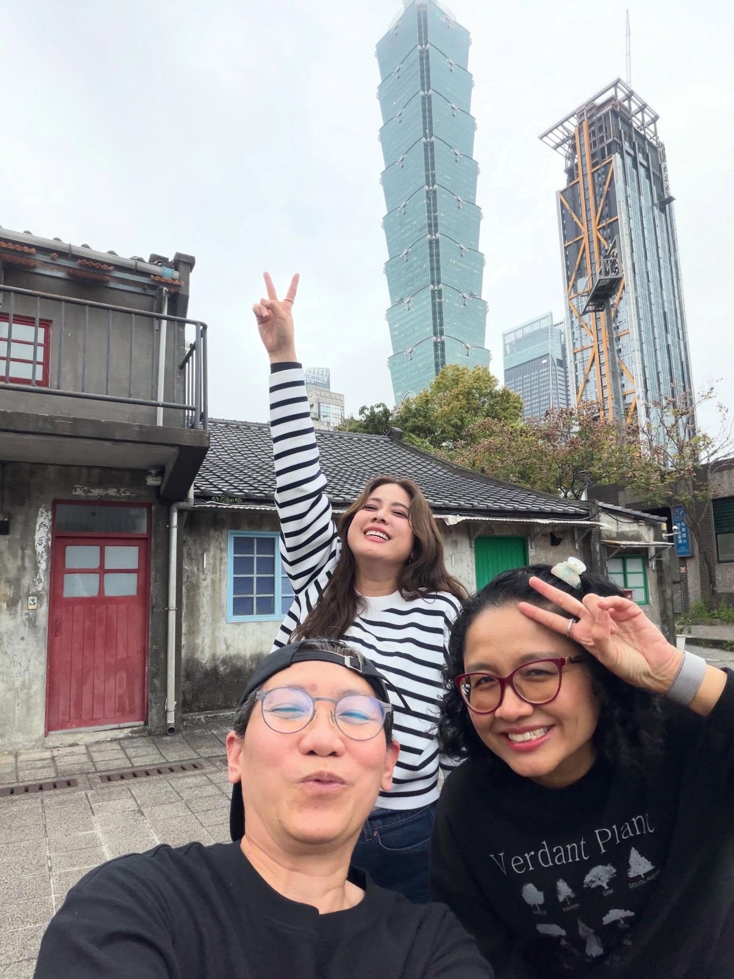 ติ๊ก - กัญญารัตน์ จิรรัชชกิจ