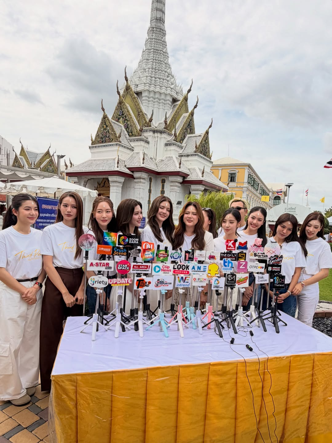 ติ๊ก - กัญญารัตน์ จิรรัชชกิจ