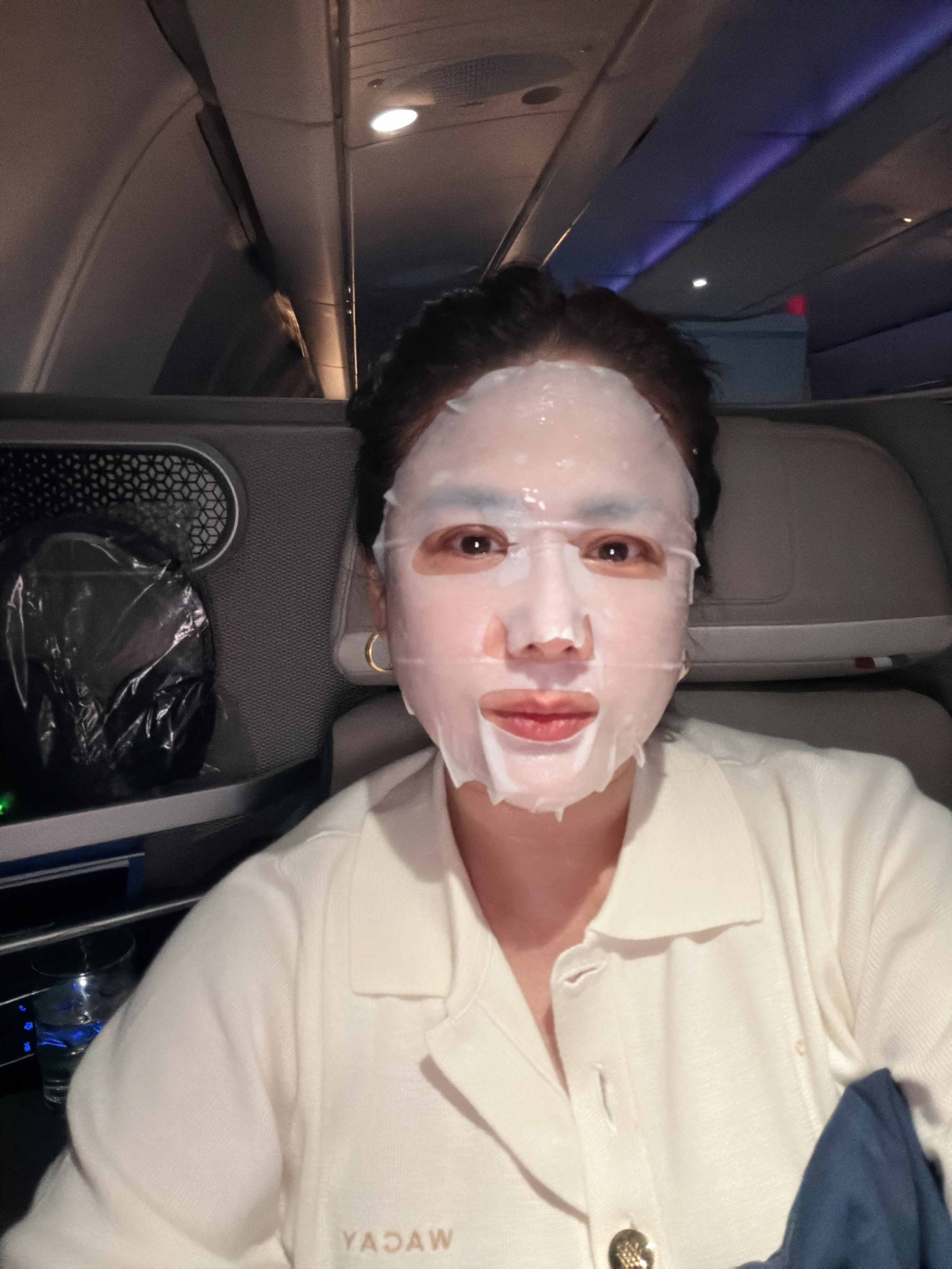 ติ๊ก - กัญญารัตน์ จิรรัชชกิจ