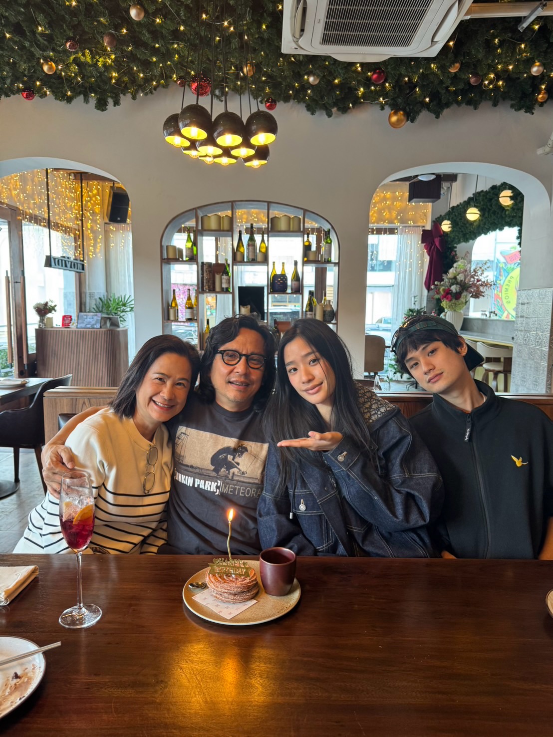 ตน - ต้นหน ตันติเวชกุล