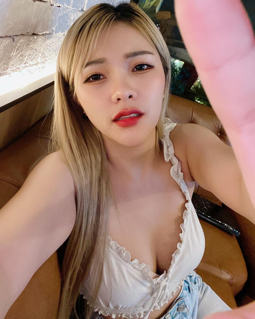 เบล - ขนิษฐา เบ้าหล่อเพชร