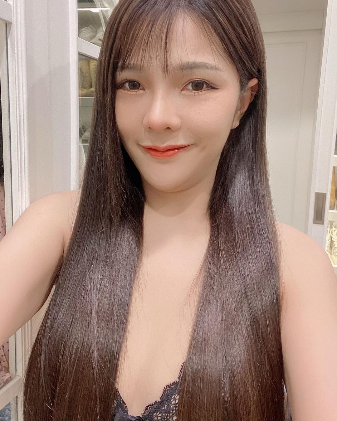 เบล - ขนิษฐา เบ้าหล่อเพชร