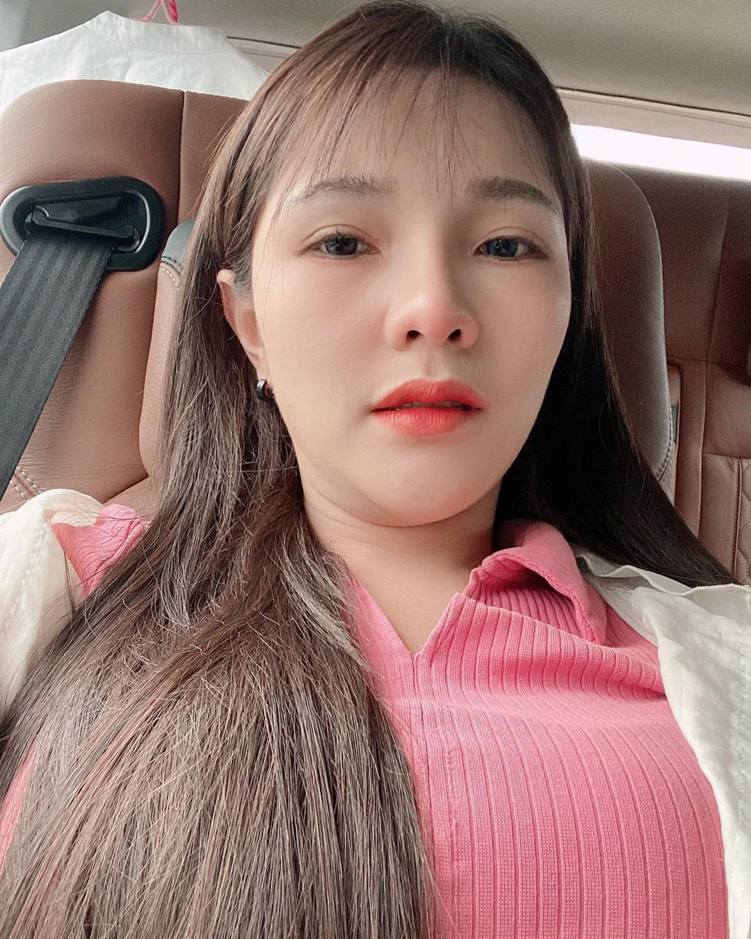 เบล - ขนิษฐา เบ้าหล่อเพชร