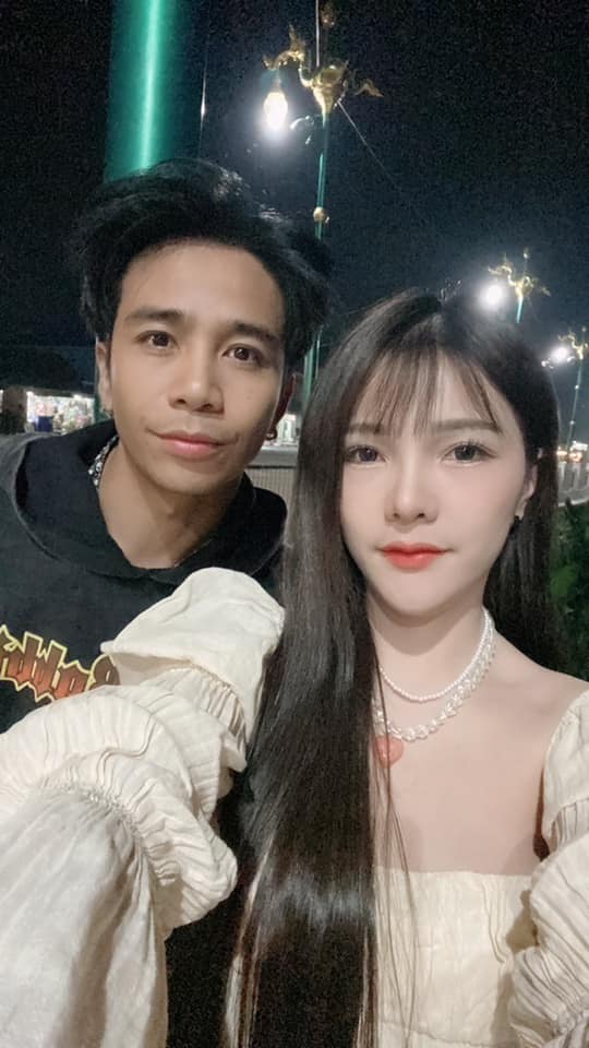 เบล - ขนิษฐา เบ้าหล่อเพชร