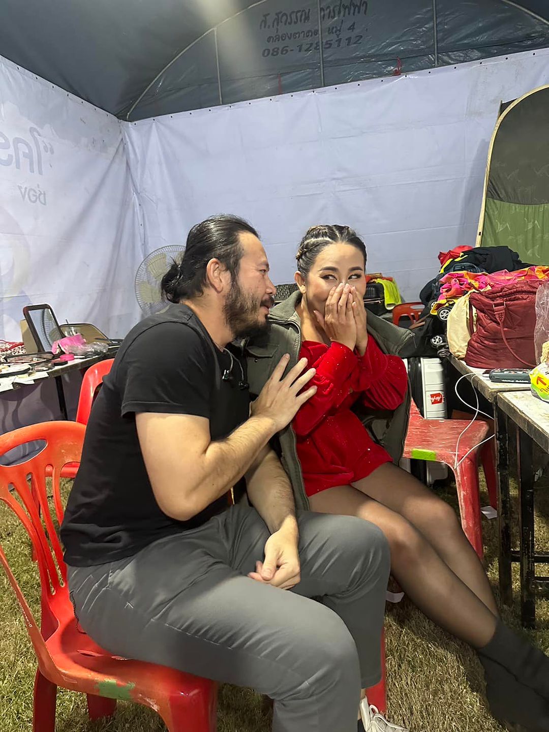 เบล - ขนิษฐา เบ้าหล่อเพชร