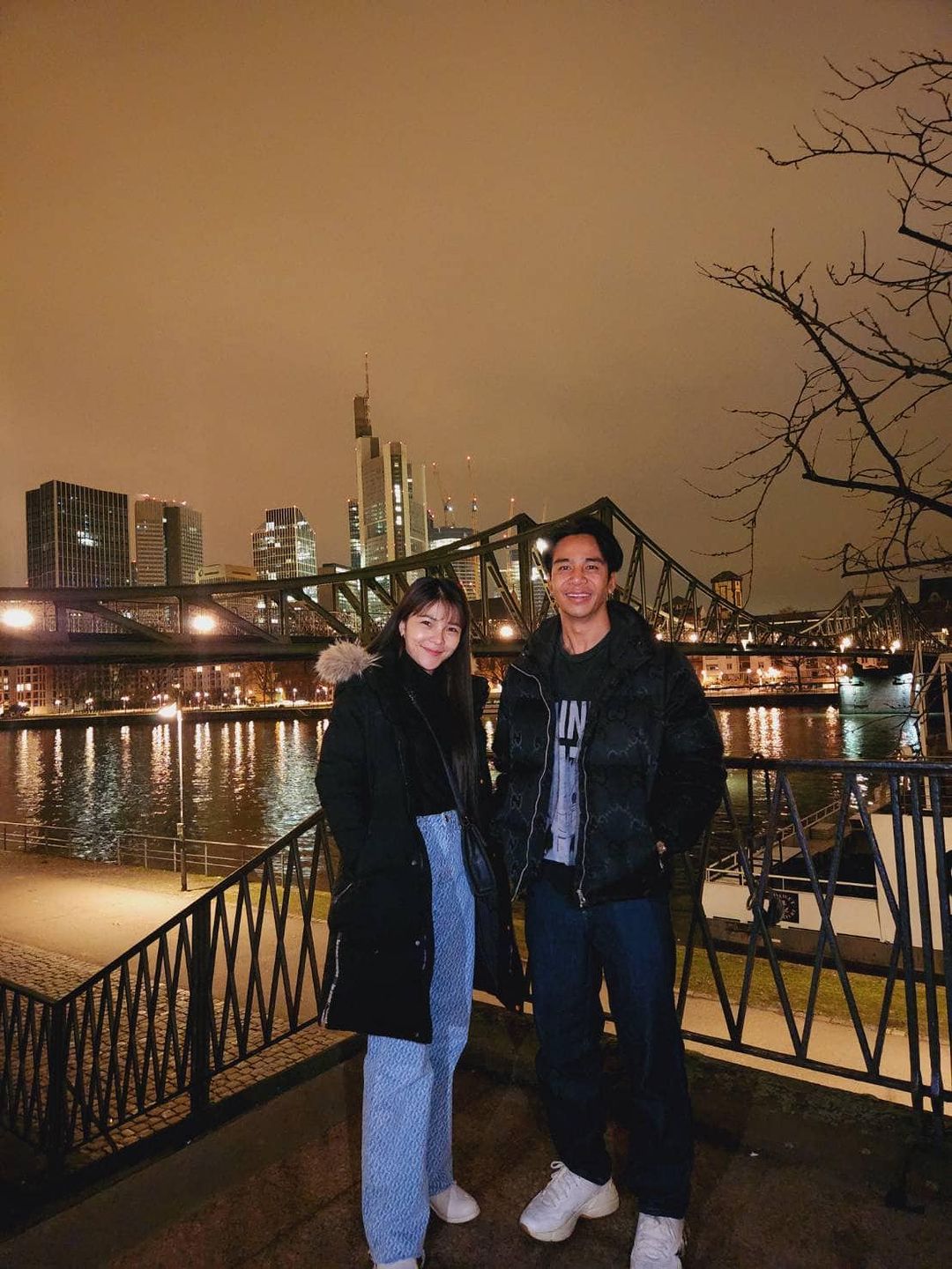 เบล - ขนิษฐา เบ้าหล่อเพชร