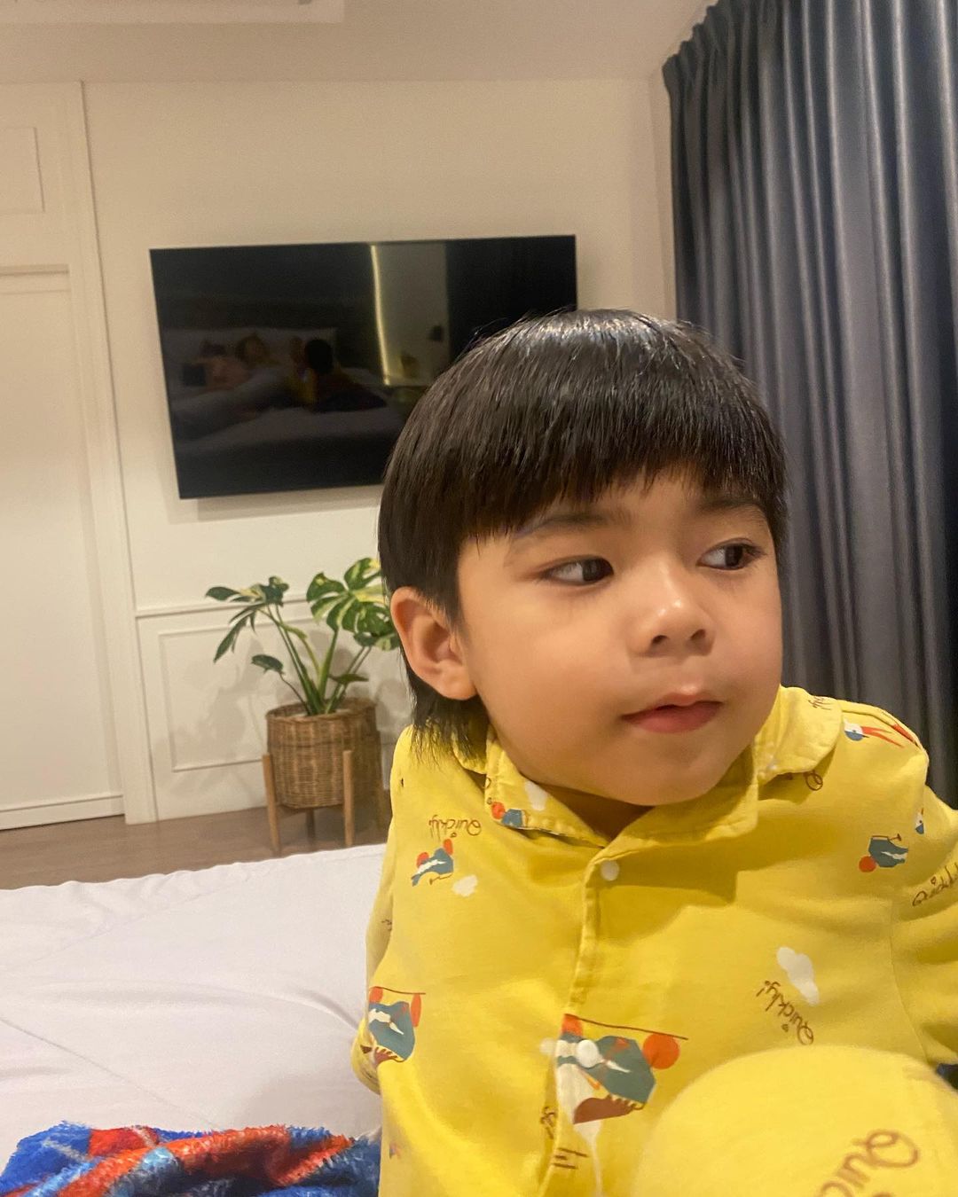 เบล - ขนิษฐา เบ้าหล่อเพชร