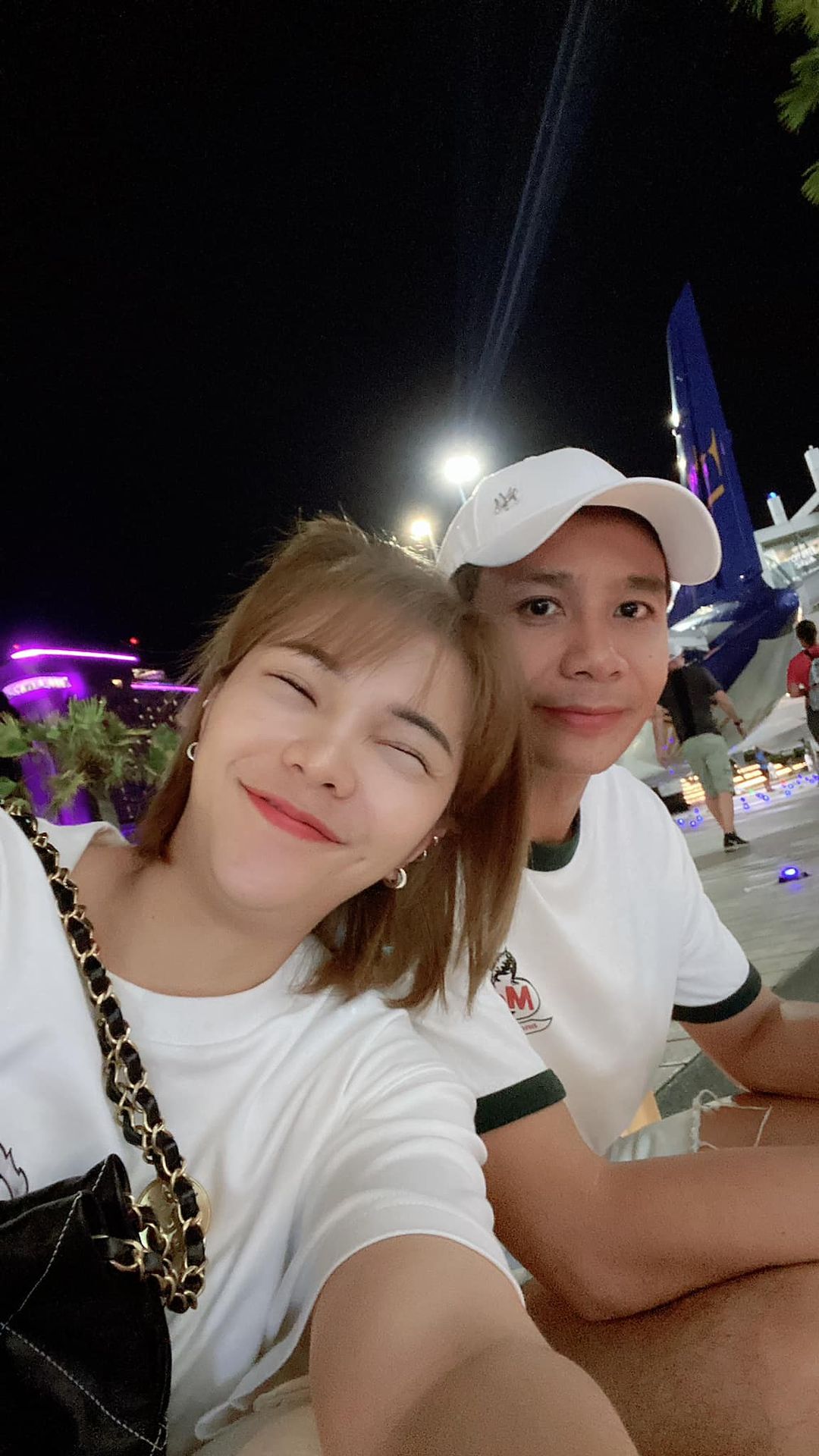 เบล - ขนิษฐา เบ้าหล่อเพชร