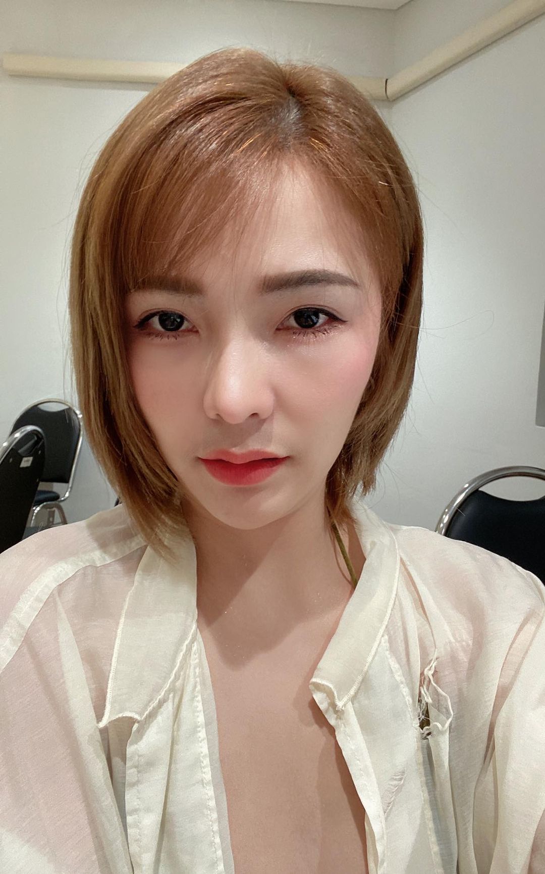 เบล - ขนิษฐา เบ้าหล่อเพชร