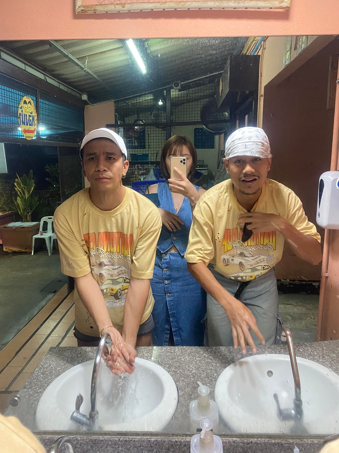 เบล - ขนิษฐา เบ้าหล่อเพชร
