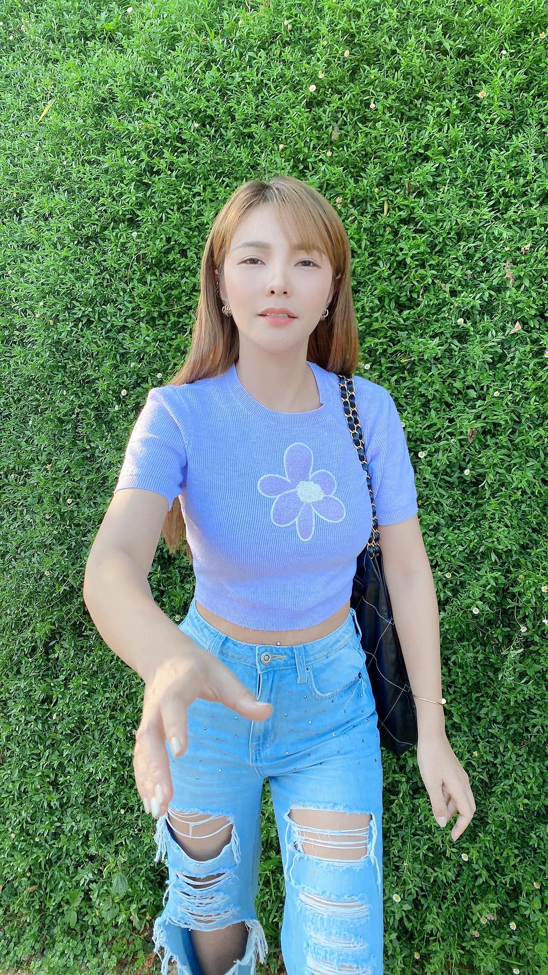 เบล - ขนิษฐา เบ้าหล่อเพชร