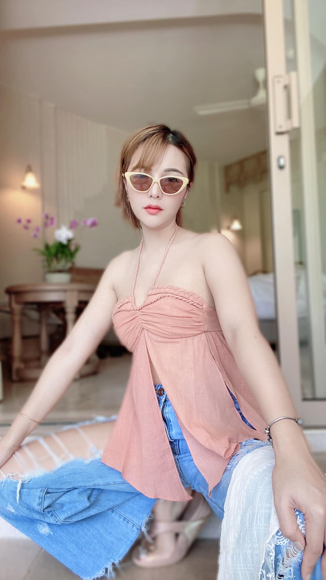 เบล - ขนิษฐา เบ้าหล่อเพชร