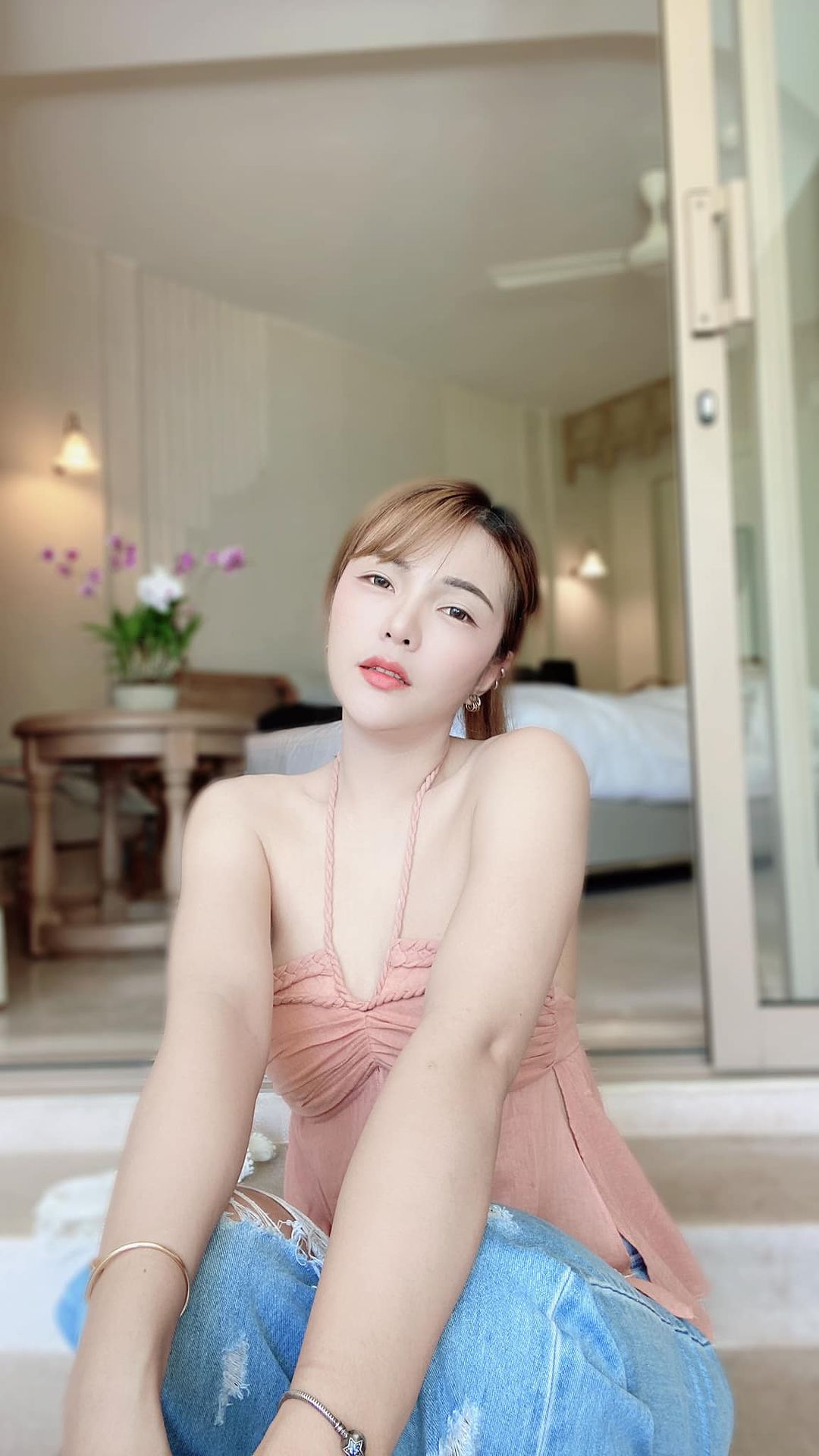 เบล - ขนิษฐา เบ้าหล่อเพชร