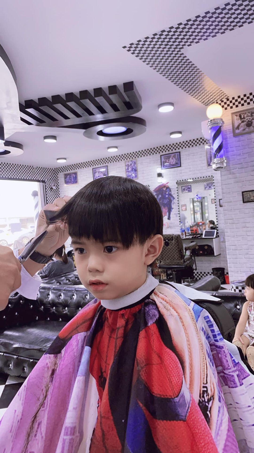เบล - ขนิษฐา เบ้าหล่อเพชร