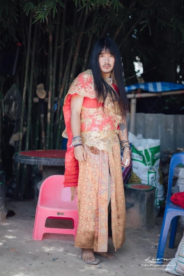 เบล - ขนิษฐา เบ้าหล่อเพชร