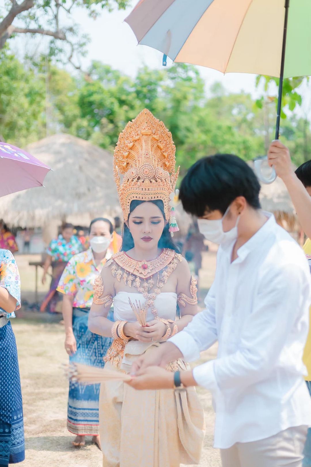 เบล - ขนิษฐา เบ้าหล่อเพชร