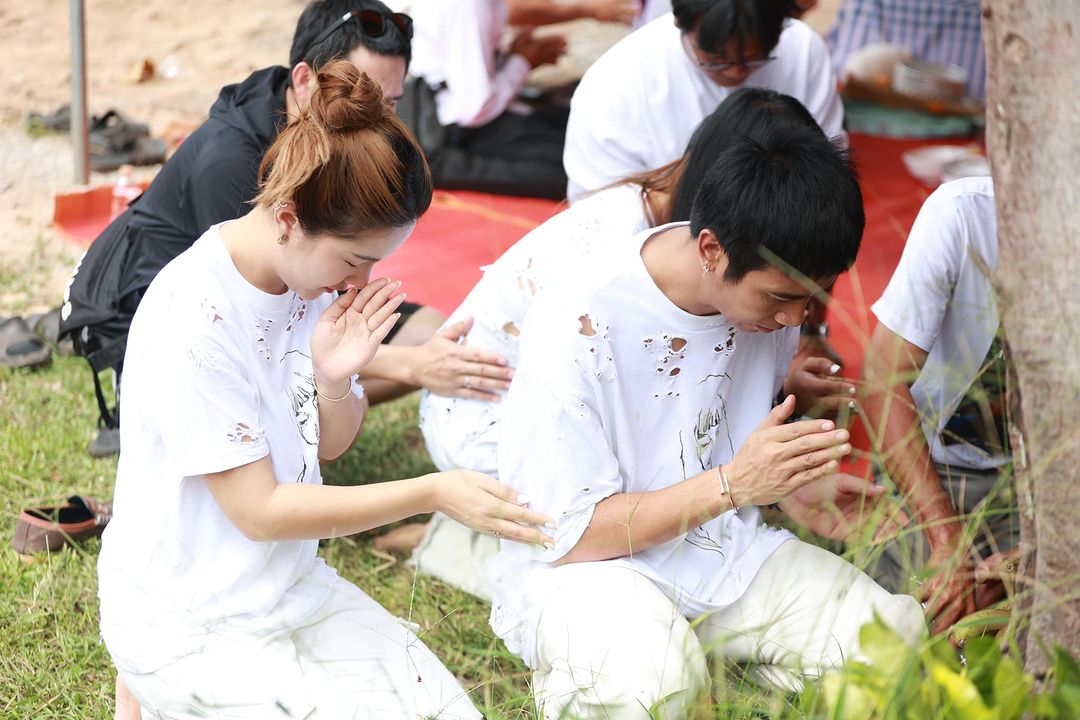 เบล - ขนิษฐา เบ้าหล่อเพชร