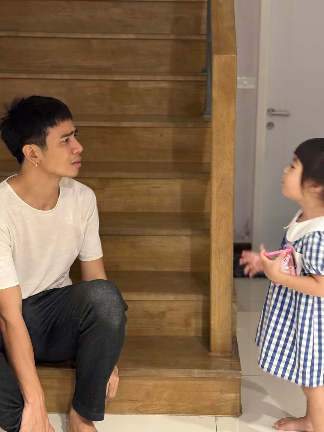 เบล - ขนิษฐา เบ้าหล่อเพชร