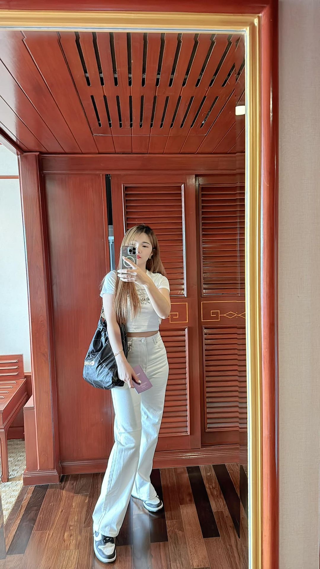 เบล - ขนิษฐา เบ้าหล่อเพชร
