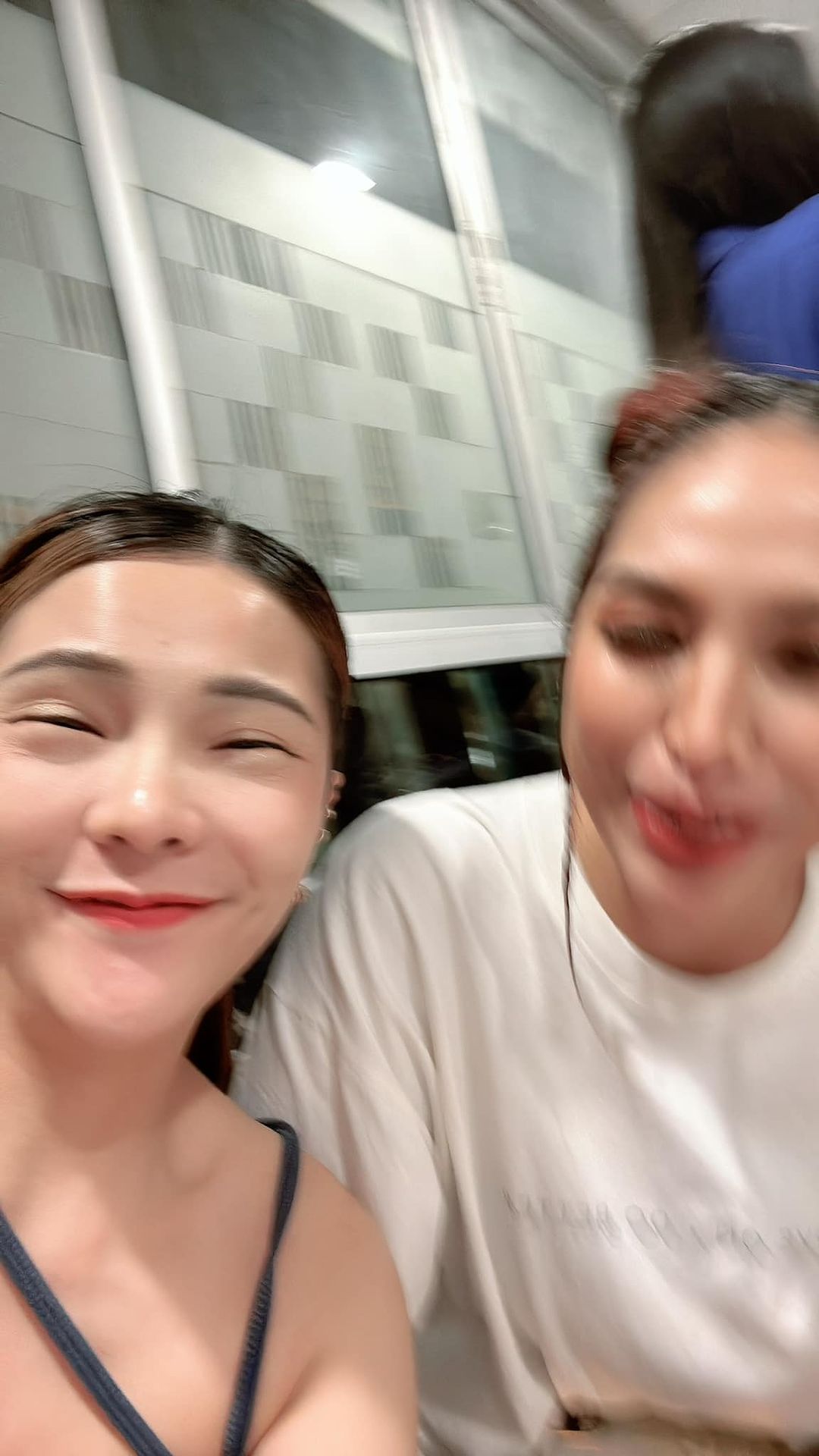 เบล - ขนิษฐา เบ้าหล่อเพชร