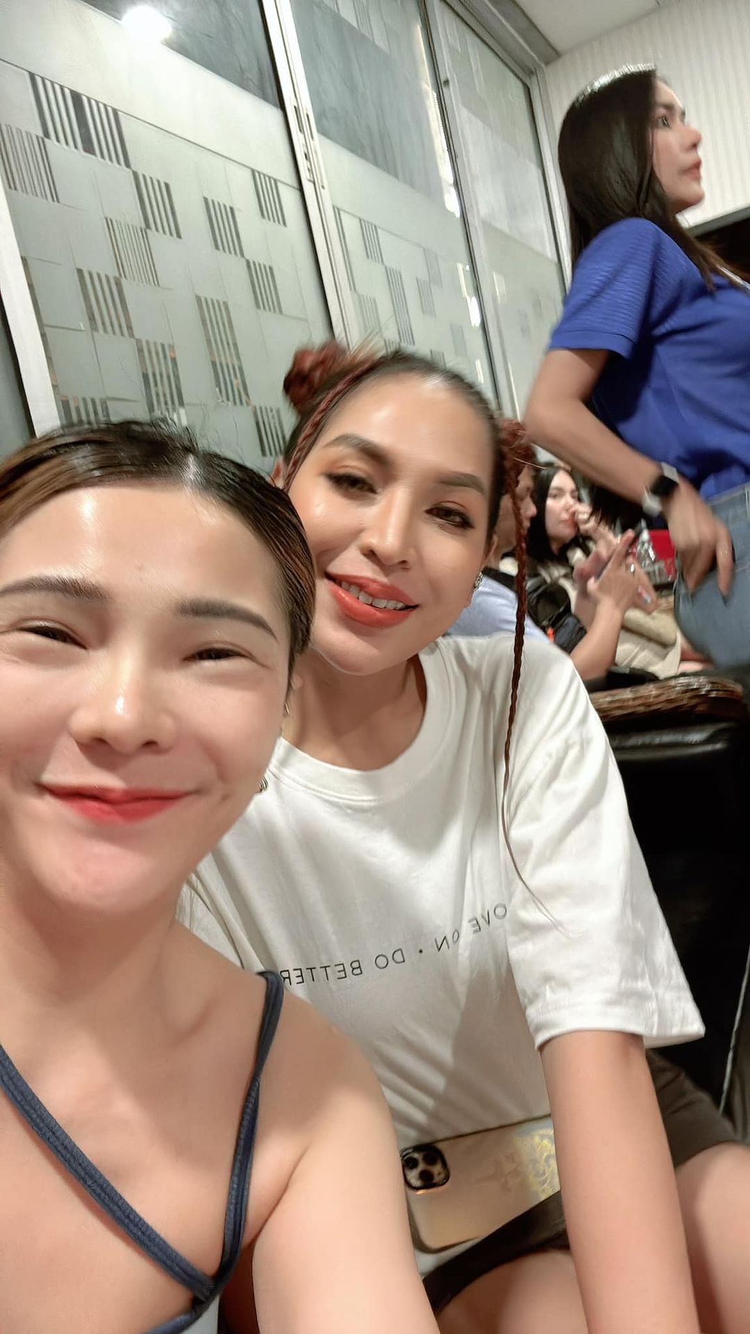 เบล - ขนิษฐา เบ้าหล่อเพชร
