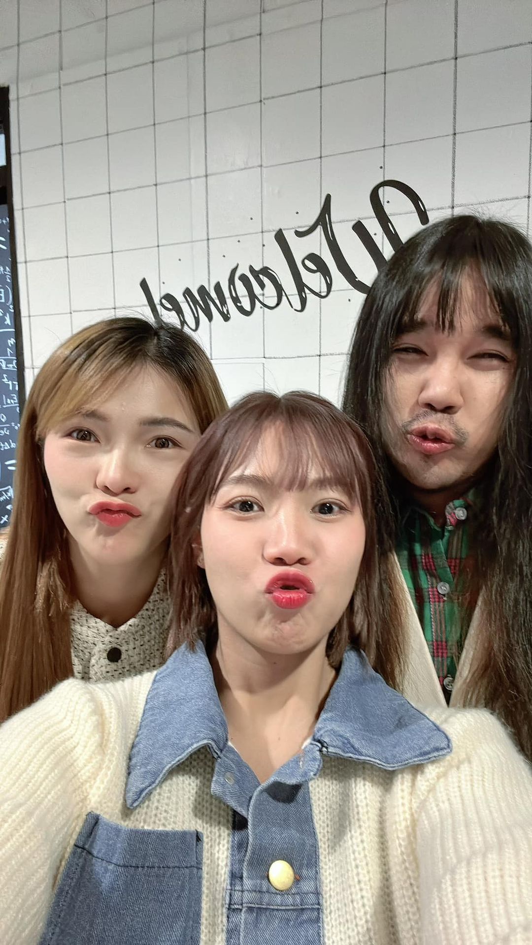 เบล - ขนิษฐา เบ้าหล่อเพชร