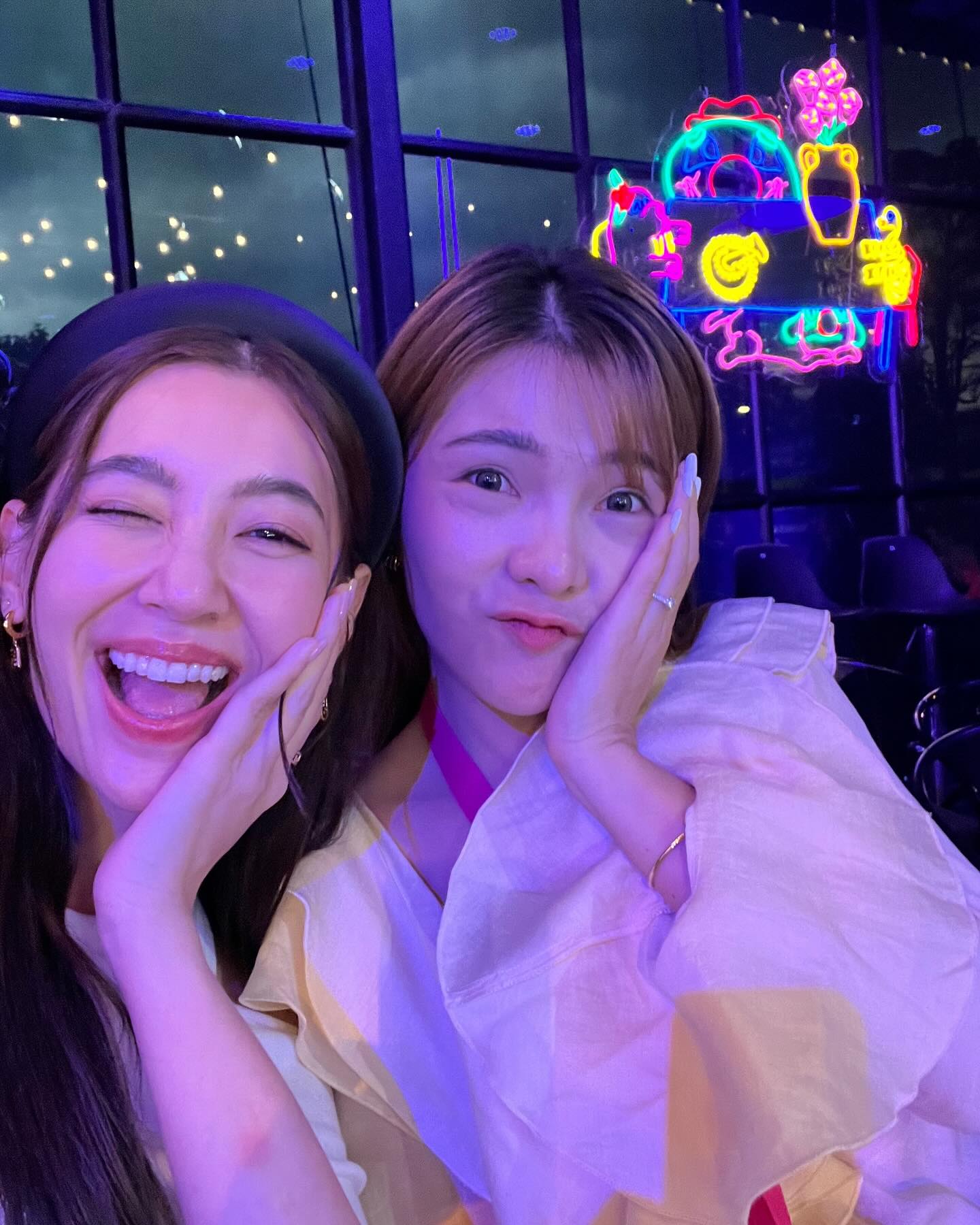 เบล - ขนิษฐา เบ้าหล่อเพชร