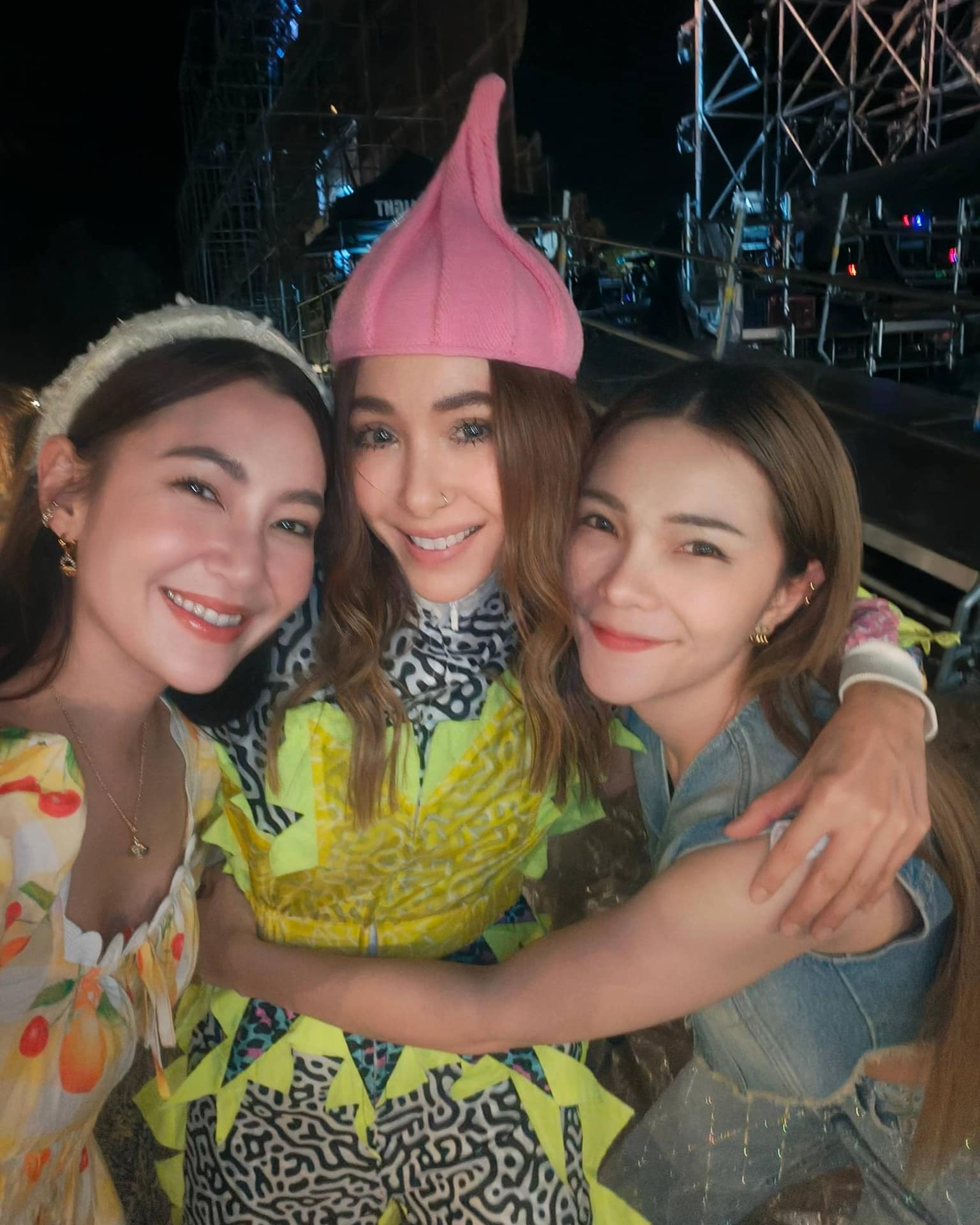 เบล - ขนิษฐา เบ้าหล่อเพชร