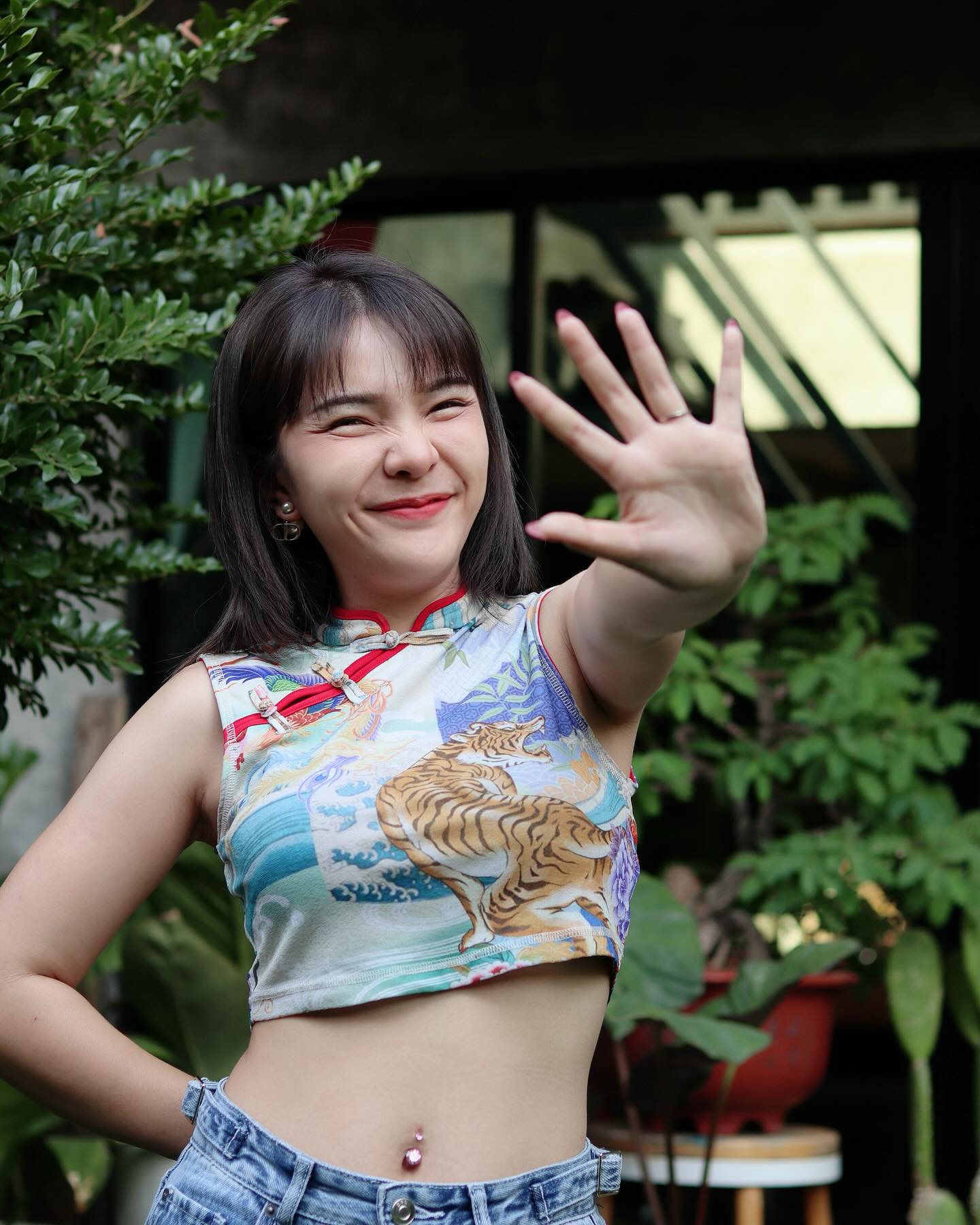 เบล - ขนิษฐา เบ้าหล่อเพชร