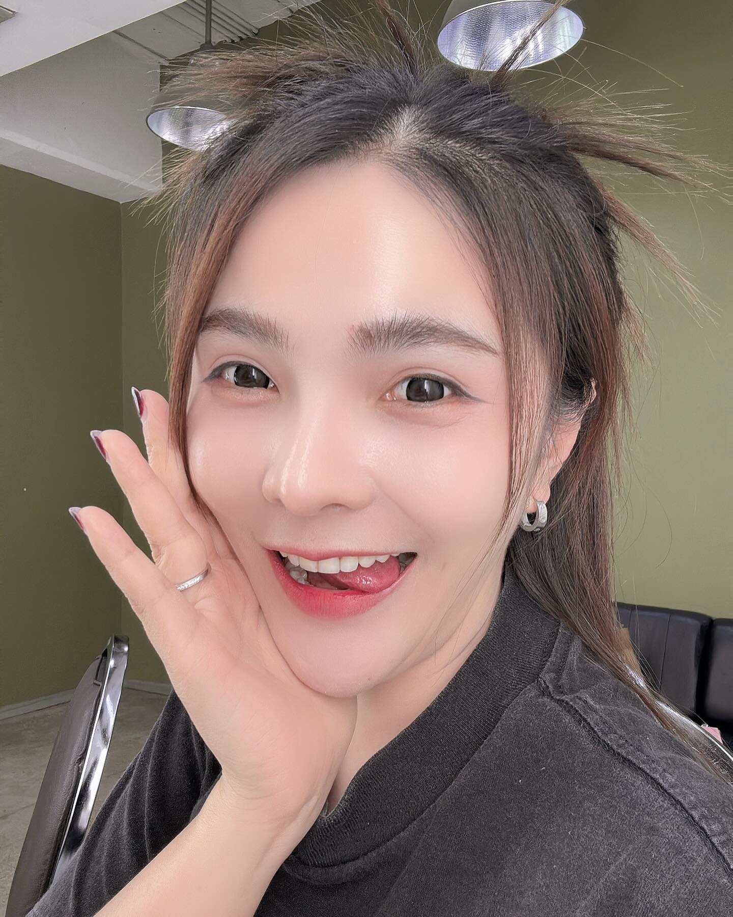 เบล - ขนิษฐา เบ้าหล่อเพชร
