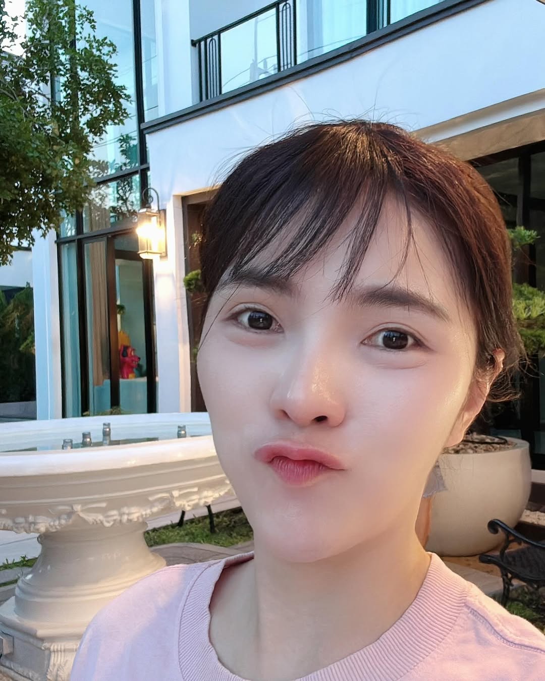 เบล - ขนิษฐา เบ้าหล่อเพชร