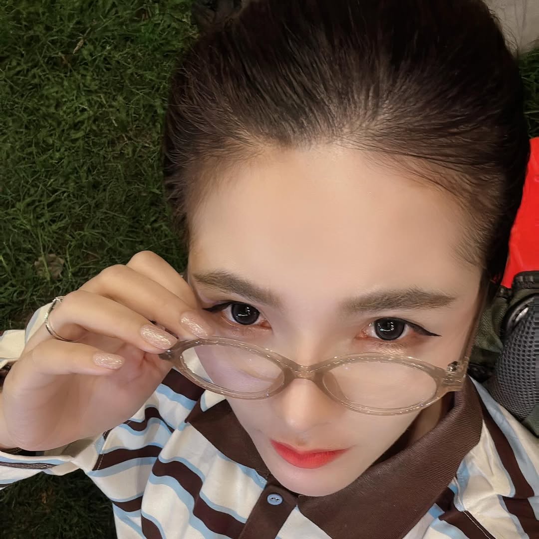 เบล - ขนิษฐา เบ้าหล่อเพชร