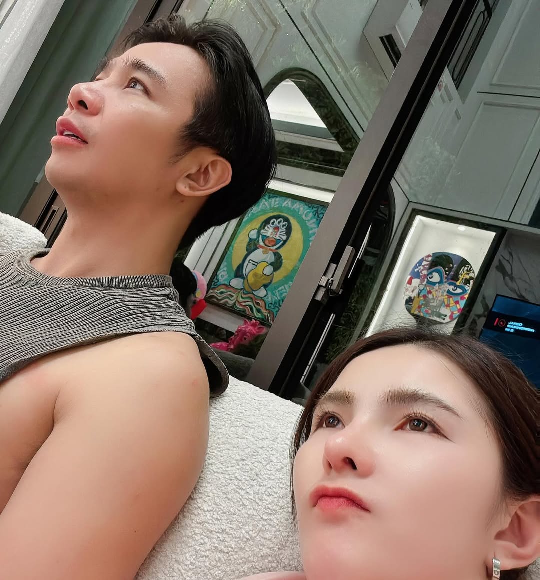 เบล - ขนิษฐา เบ้าหล่อเพชร