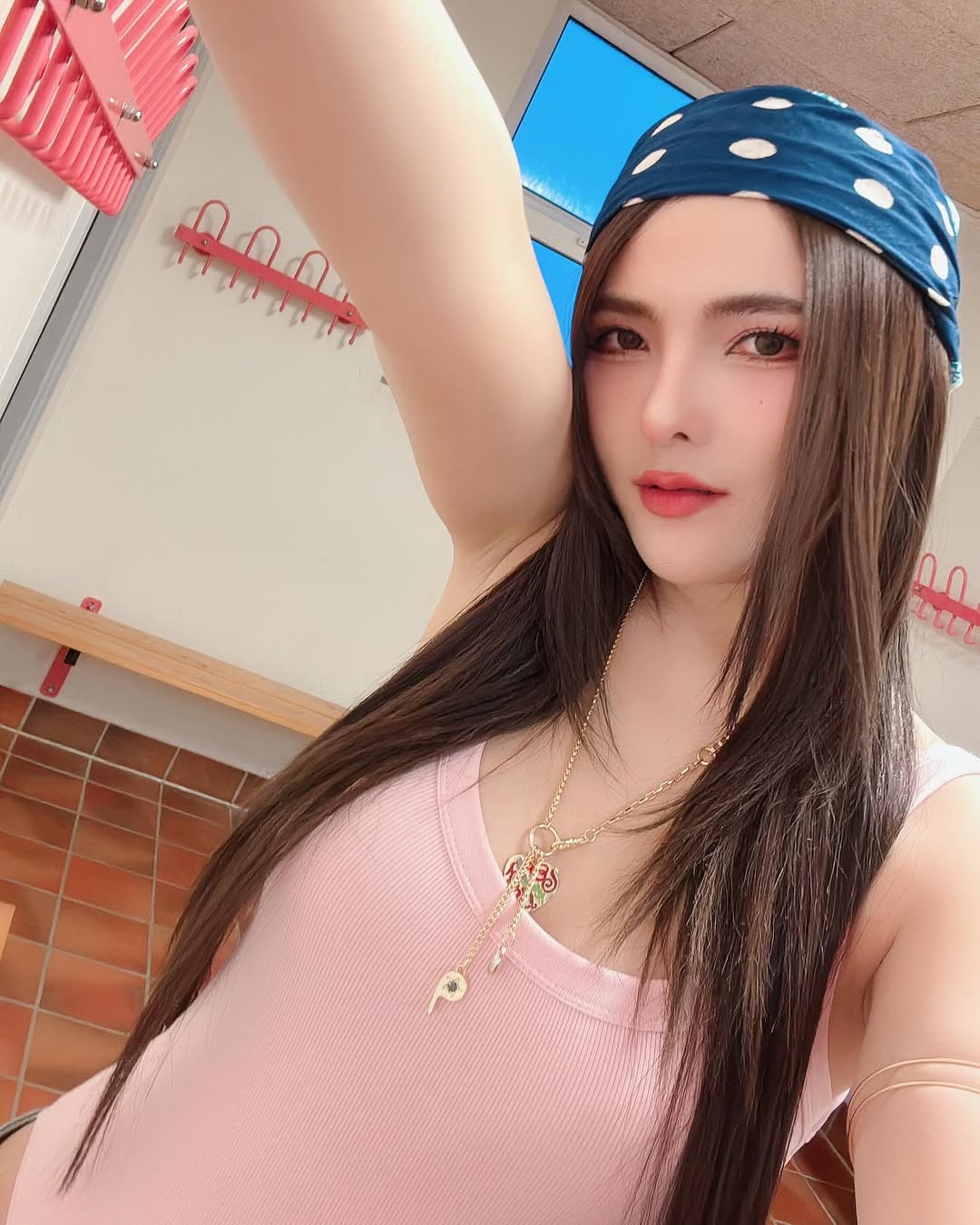 เบล - ขนิษฐา เบ้าหล่อเพชร