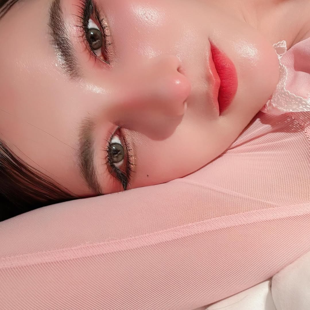 เบล - ขนิษฐา เบ้าหล่อเพชร