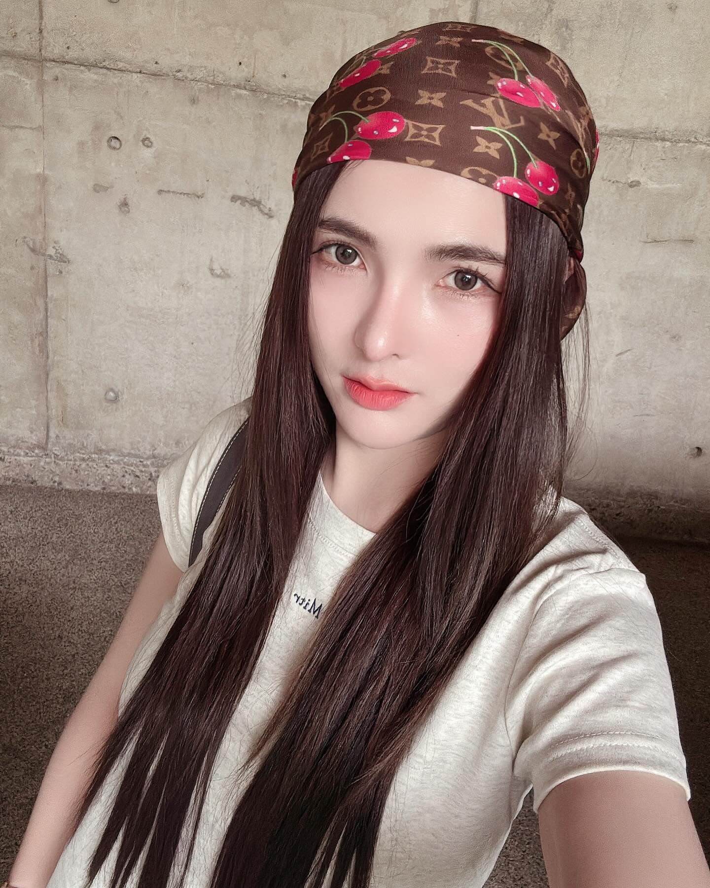 เบล - ขนิษฐา เบ้าหล่อเพชร