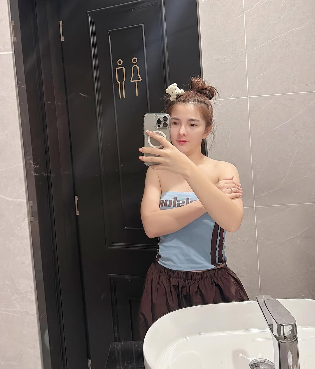 เบล - ขนิษฐา เบ้าหล่อเพชร