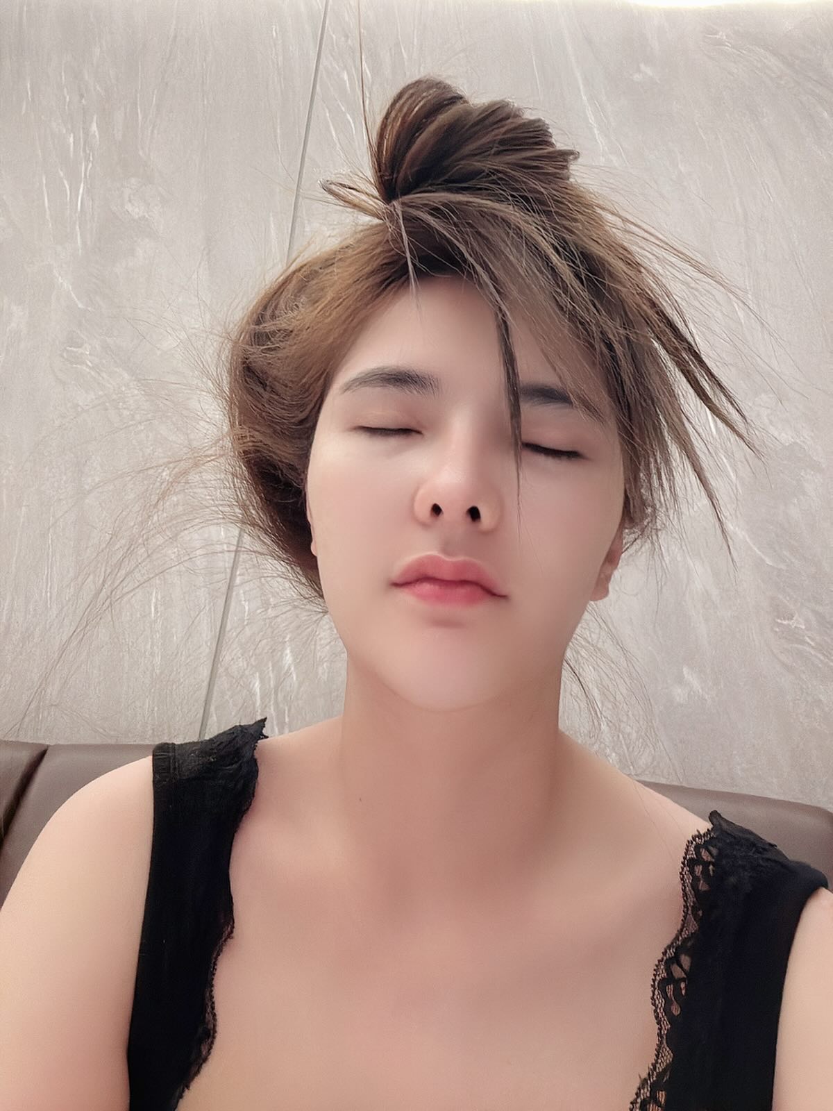 เบล - ขนิษฐา เบ้าหล่อเพชร