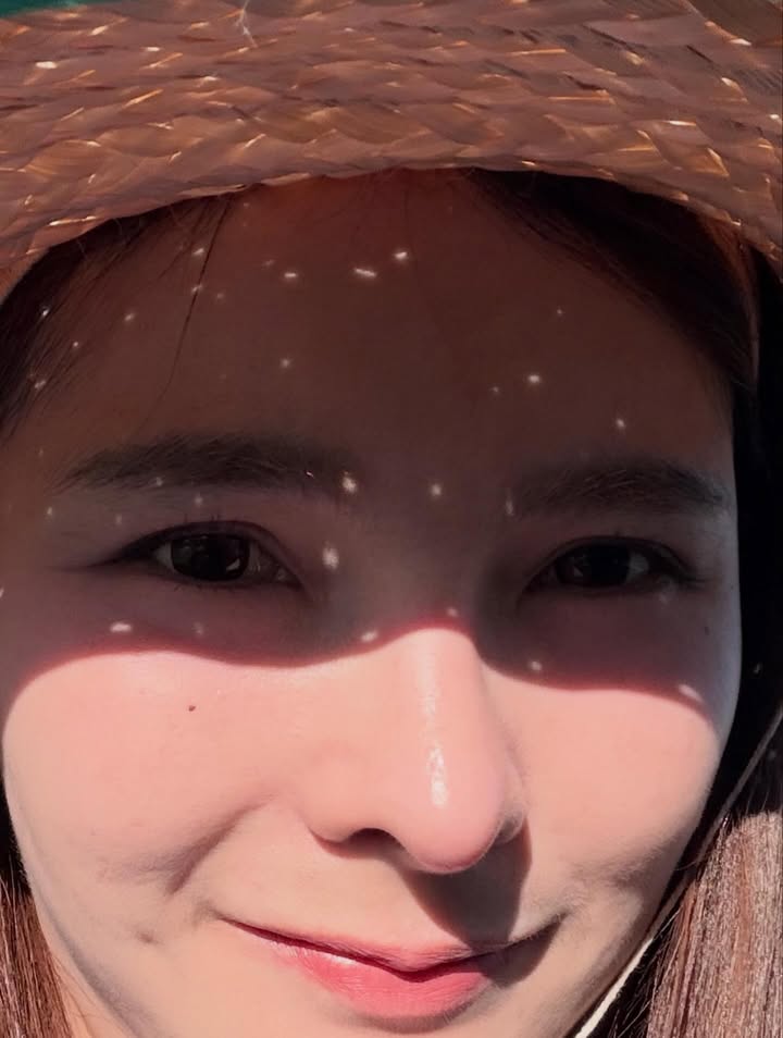 เบล - ขนิษฐา เบ้าหล่อเพชร