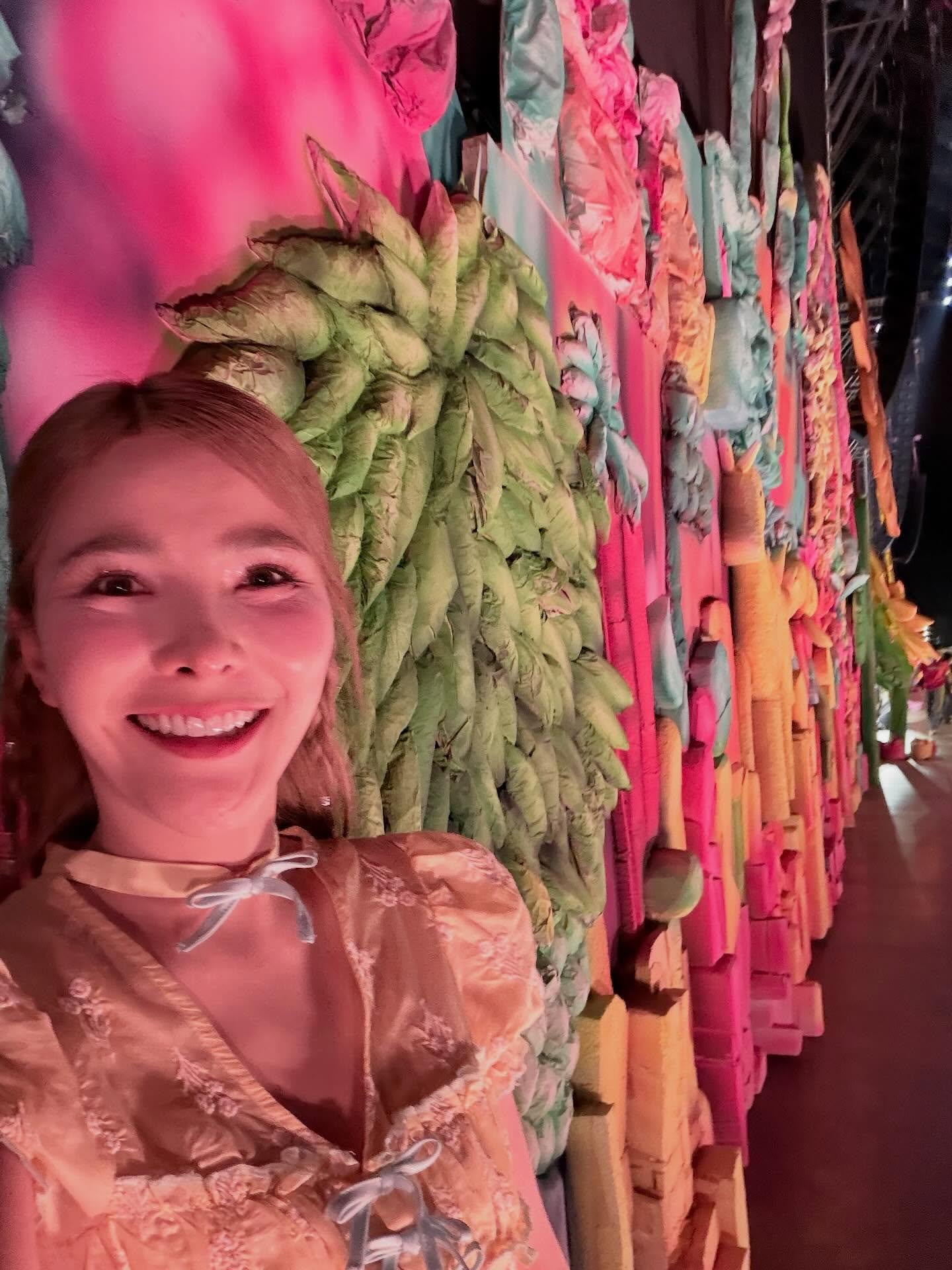 เบล - ขนิษฐา เบ้าหล่อเพชร