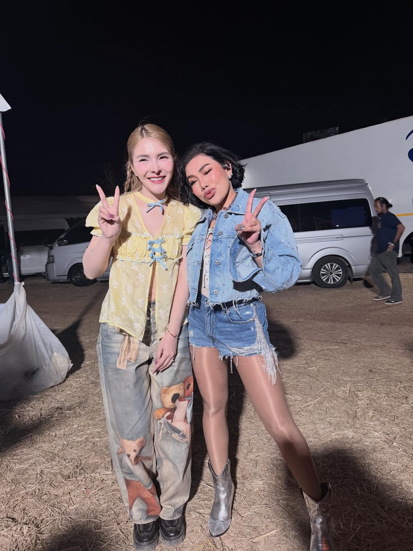 เบล - ขนิษฐา เบ้าหล่อเพชร