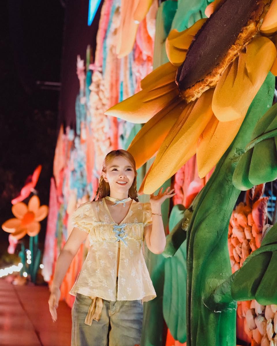 เบล - ขนิษฐา เบ้าหล่อเพชร