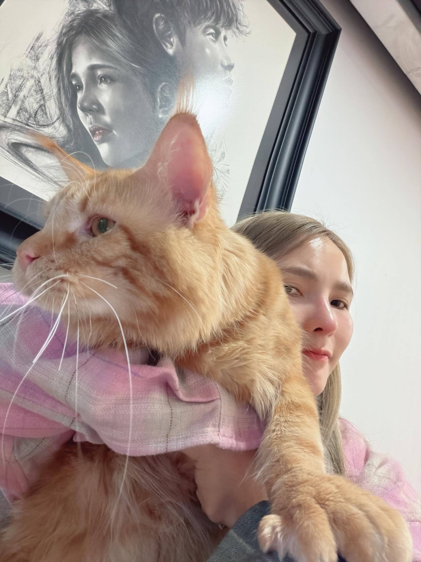 เบล - ขนิษฐา เบ้าหล่อเพชร