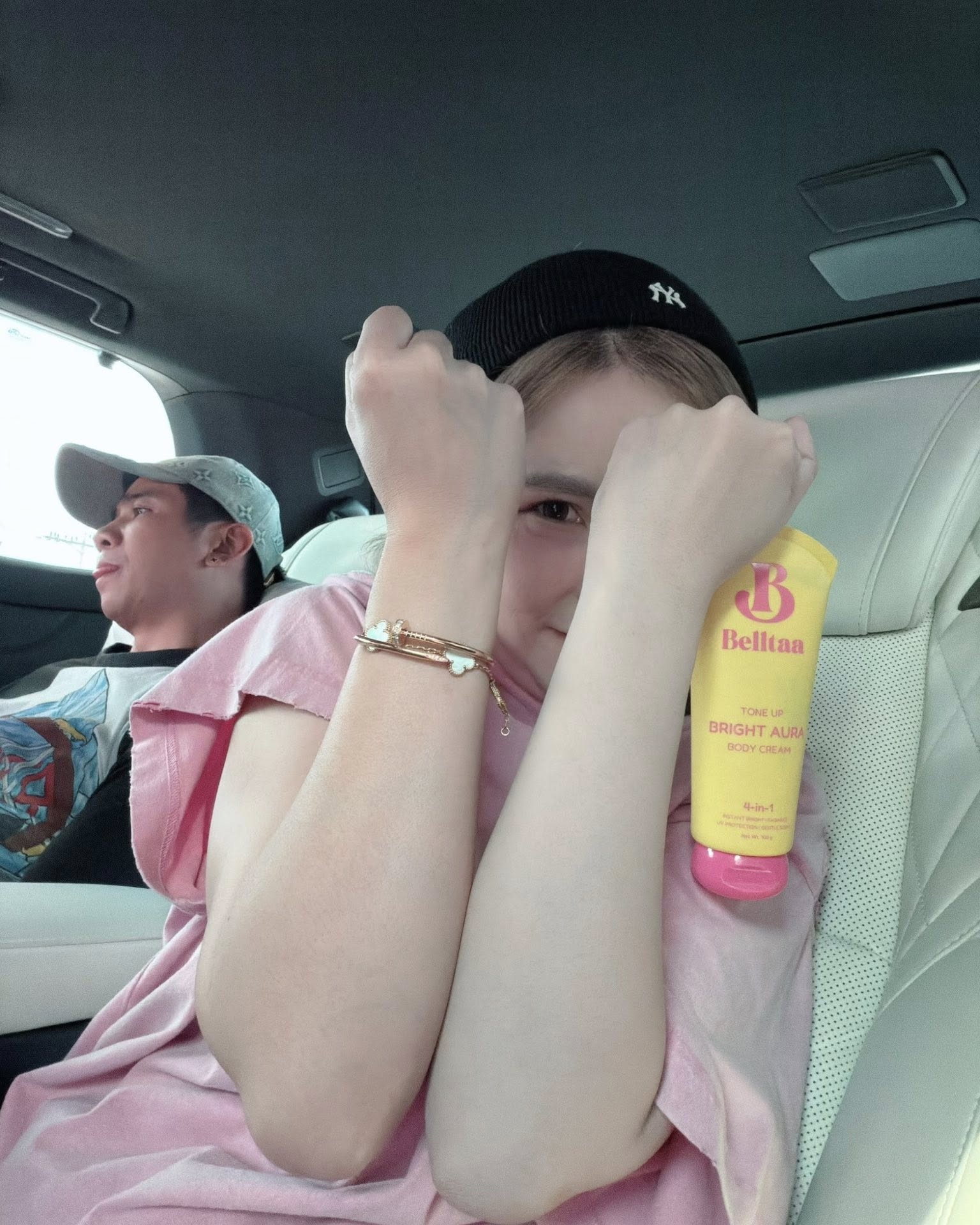 เบล - ขนิษฐา เบ้าหล่อเพชร