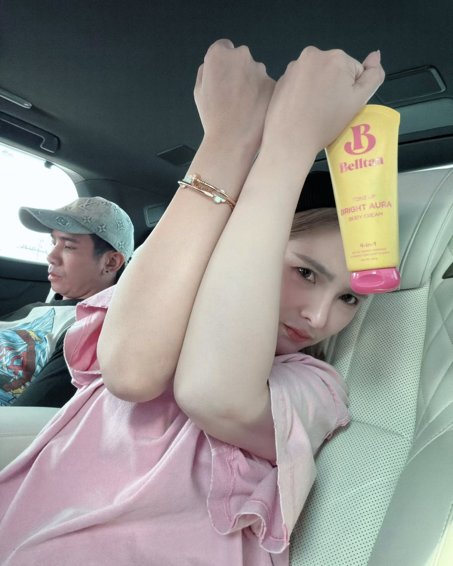 เบล - ขนิษฐา เบ้าหล่อเพชร