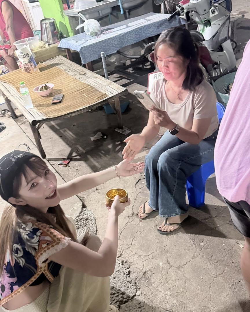 เบล - ขนิษฐา เบ้าหล่อเพชร